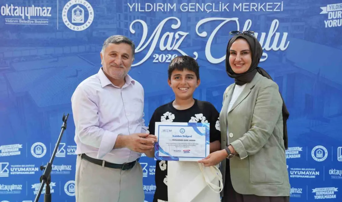 Yıldırım Belediyesi tarafından Yıldırım Gençlik Merkezi’nde düzenlenen Yaz Okulu, mezuniyet