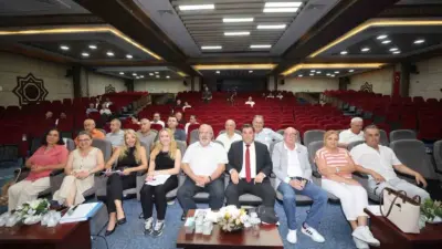 Yunusemre Belediyesi Ağustos Ayı Meclis Toplantısı’nda, CHP’den YENİ Parti’ye katılan