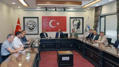 AK Parti Afyonkarahisar Milletvekili ve Kayseri İl Koordinatörü İbrahim Yurdunuseven,