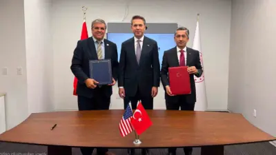 Enerji ve Tabii Kaynaklar Bakanı Alparslan Bayraktar, Türkiye ile ABD