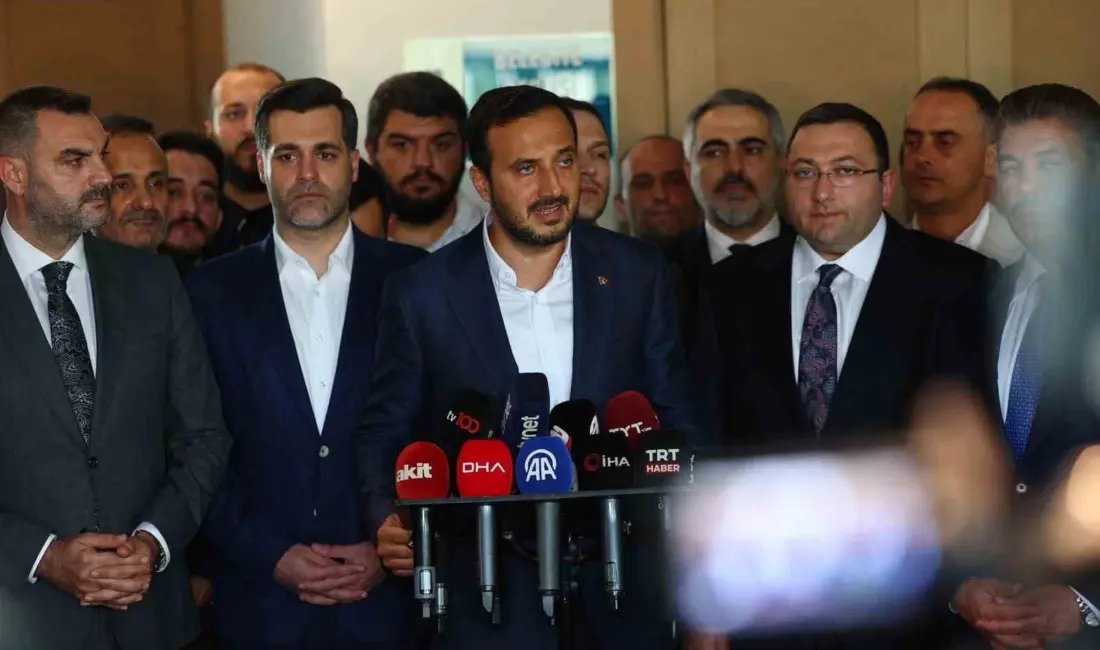 AK Parti İstanbul İl Başkanı Abdullah Özdemir, “Şimdi Üsküdar’da hizmet