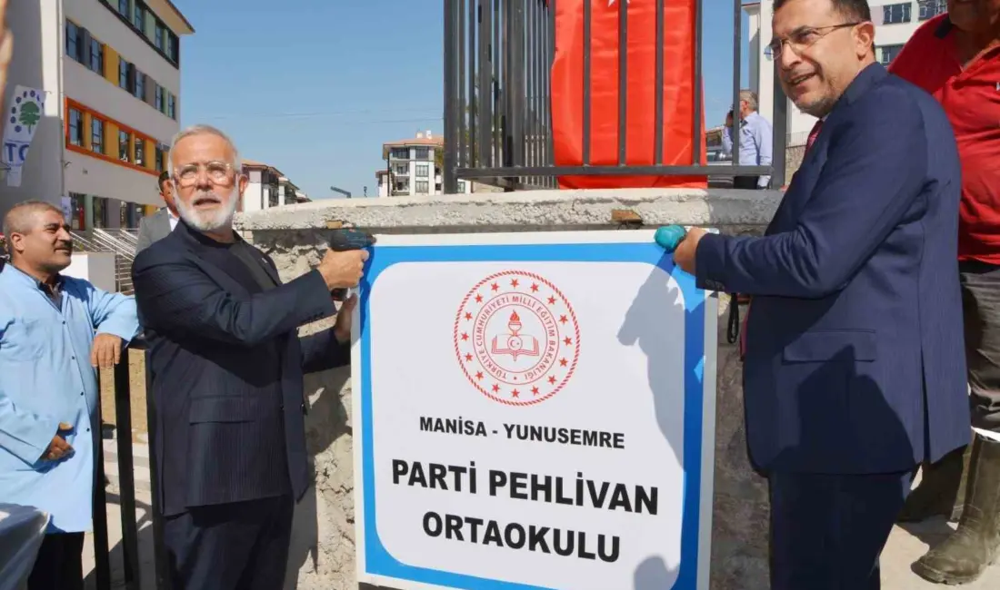 AK Parti Grup Başkanvekili ve Manisa Milletvekili Bahadır Yenişehirlioğlu, Yunusemre