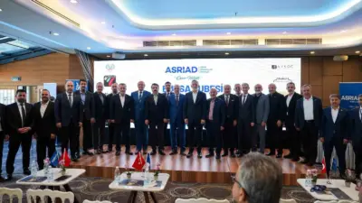 ASRİAD Bursa Şubesi’nde bayrak değişimi yaşandı. Mehmet Karakoyun’dan görevi devralan