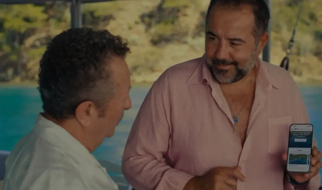 Ata Demirer ve Erkan Can, Fethiye'deki deniz çayırlarını korumak amacıyla