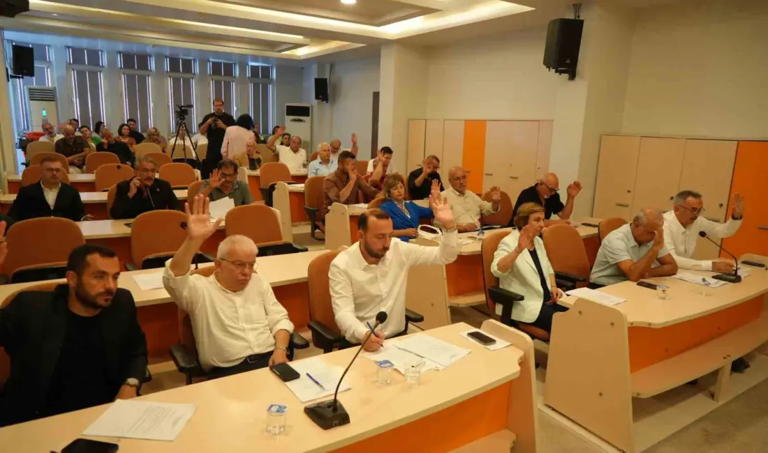 Samsun’un Atakum Belediye Meclisi toplantısında, çalışanların 4,5 aydır maaş alamaması