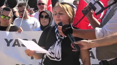 Bursa’da Atış Yapı mağdurları, yaşadıkları sorunlara dikkat çekerek, konut projelerindeki