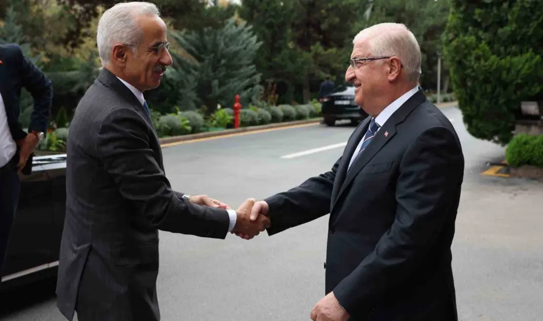 Milli Savunma Bakanı Yaşar Güler, Ulaştırma ve Altyapı Bakanı Abdulkadir