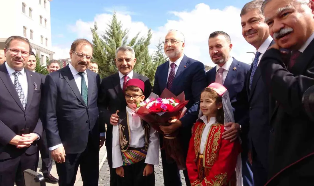 Çalışma ve Sosyal Güvenlik Bakanı Vedat Işıkhan, terörsüz Türkiye’nin kazananının