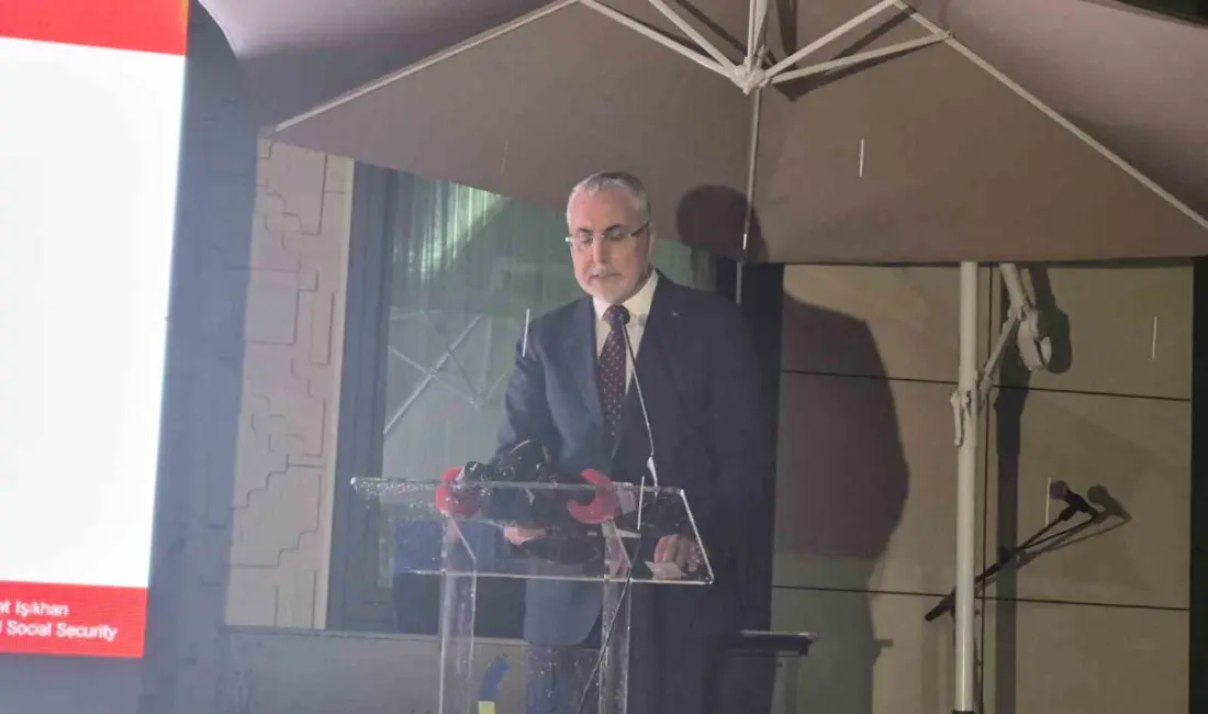 Çalışma ve Sosyal Güvenlik Bakanı Vedat Işıkhan, “Türkiye ve Ukrayna