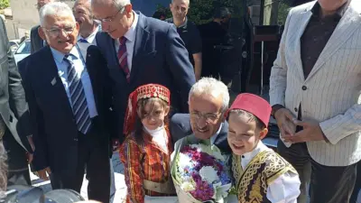 Sivas’ın Gürün ilçesinde incelemelerde bulunan Ulaştırma ve Altyapı Bakanı Abdülkadir