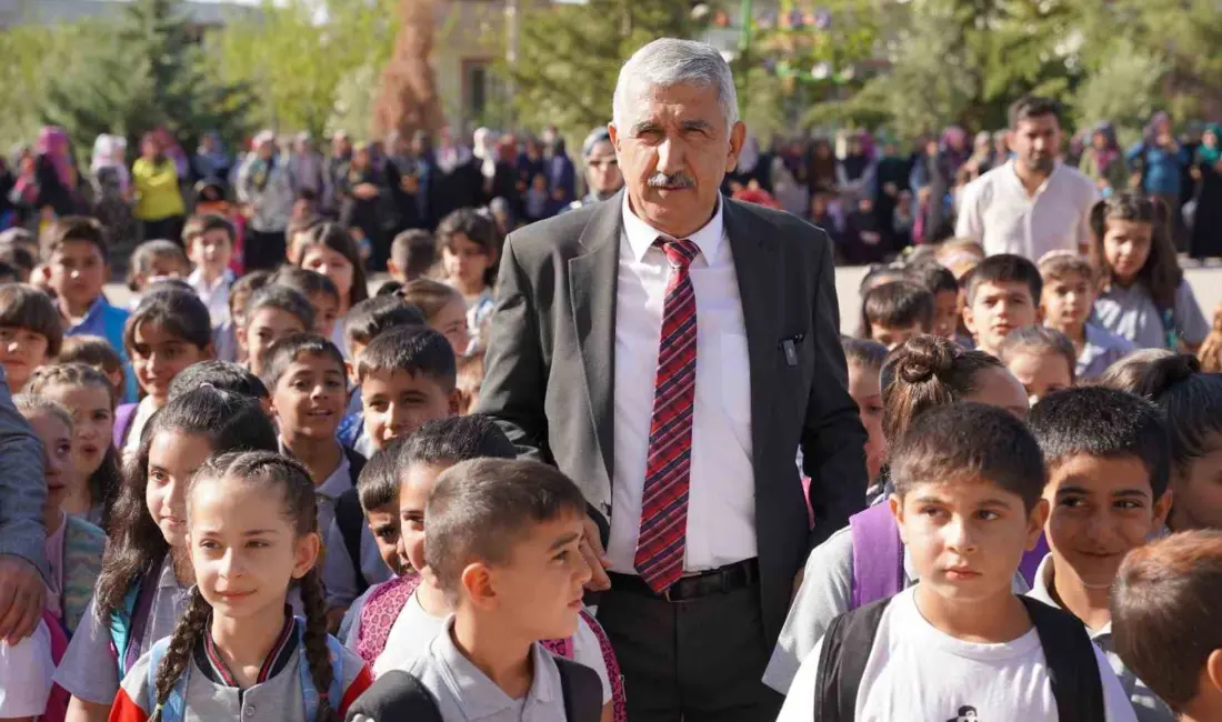 Adıyaman Kahta Belediye Başkanı Mehmet Can Hallaç, 2026-2027 eğitim öğretim