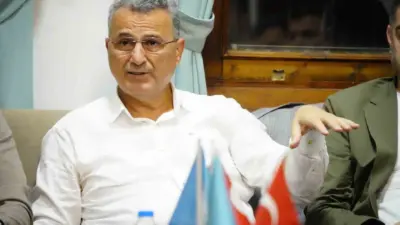 Samsun’un İlkadım Belediye Başkanı İhsan Kurnaz, gençlerle buluşarak yerel yönetimlerdeki