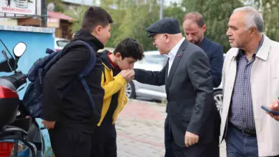 Erzurum Büyükşehir Belediye Başkanı Mehmet Sekmen, şehir genelinde yürütülen eğitim