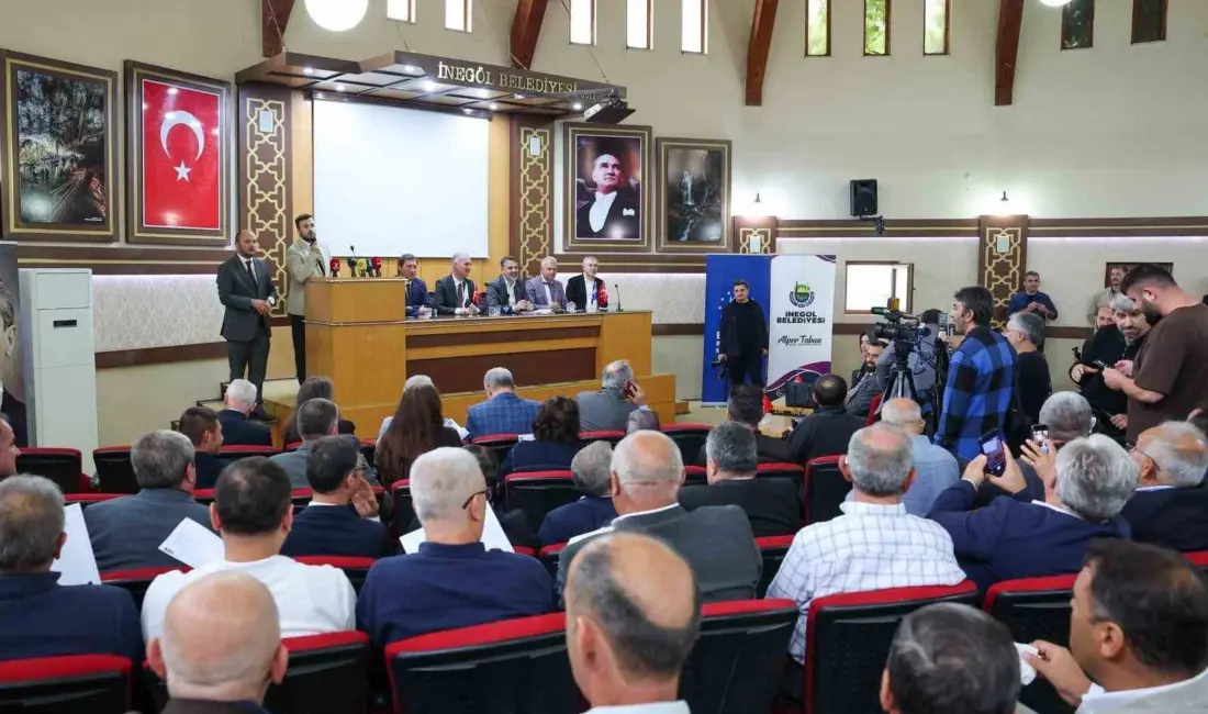 Bursa Büyükşehir Belediye Başkan Vekili Şahin Biba, İnegöl ilçesinde muhtarlarla