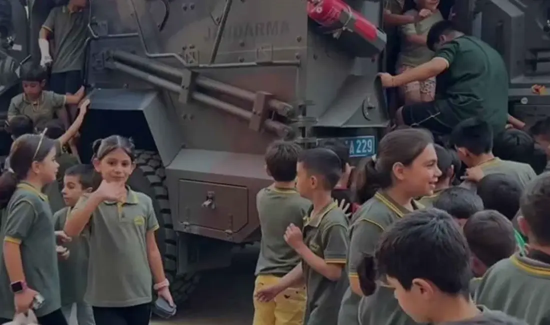 Batman İl Jandarma Komutanlığı, İlköğretim Haftası nedeniyle Gültepe İlkokulu öğrencileriyle