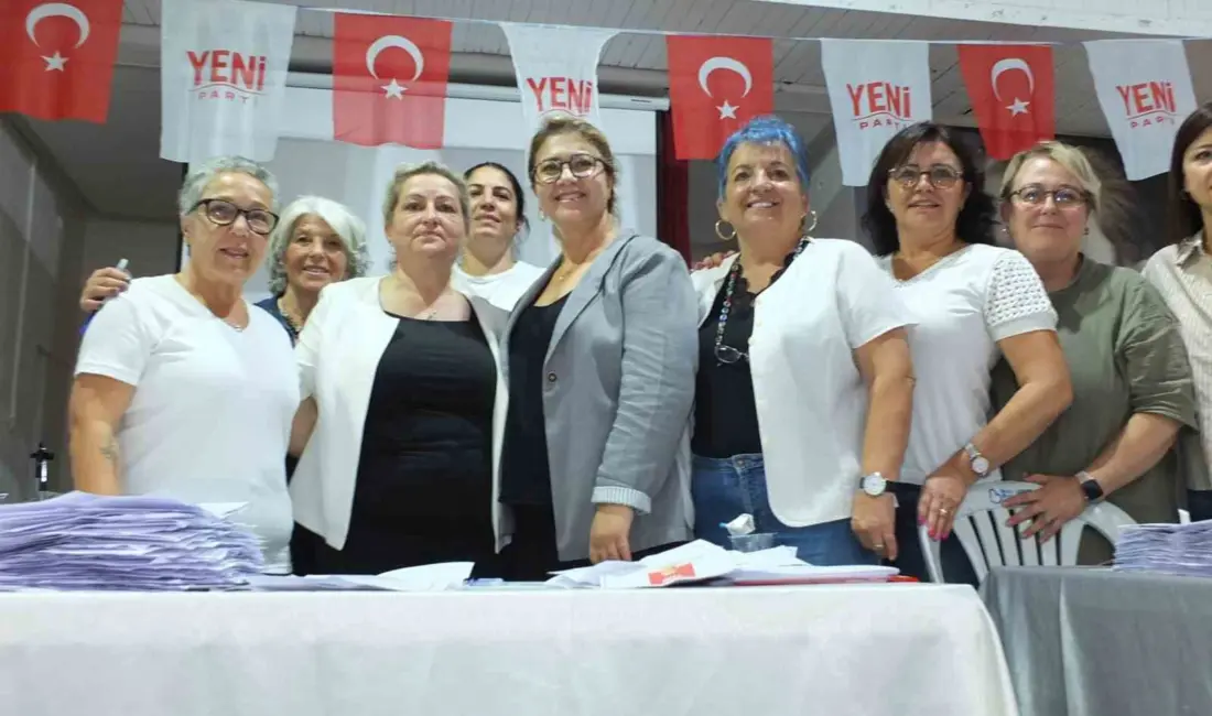 Burhaniye ilçesinde, Yeni Parti İlçe kongresinde meclis üyesi Çiğdem Avcu