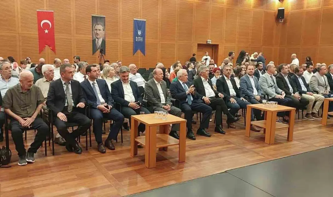 Bursa Artvin Vakfı’nda olağan genel kurul heyecanı yaşandı. Tek listeyle