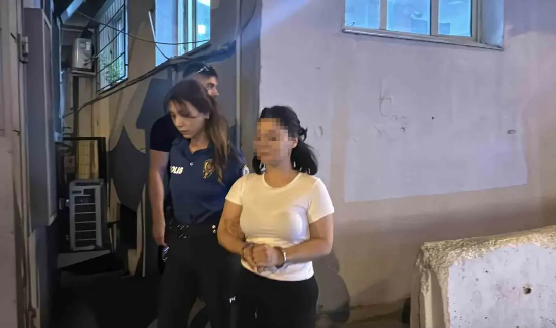 Bursa’da anayolda ters yönde ilerleyen alkollü kadın sürücü, polis ekipleri