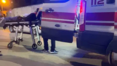 Bursa’da kontrolden çıkan motosikletin park halindeki otomobile çarpması sonucu meydana