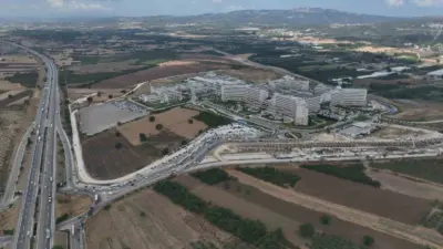 Bursa’da Emek İstasyonu’ndan başlayarak Şehir Hastanesi ve Yüksek Hızlı Tren