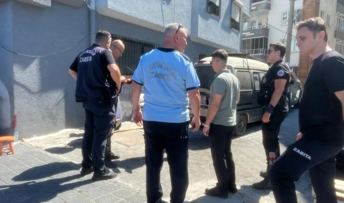 Bursa’da seyyar satıcılara yönelik zabıta denetimi sırasında çıkan arbedede bir