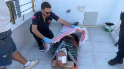 Bursa’da tadilat çalışması sırasında dengesini kaybeden işçi, dubleks dairenin balkonuna