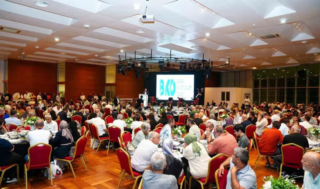 Bursa Kantinciler Odası, 2026-2027 Eğitim Öğretim Yılı Bilgilendirme Toplantısı’nda üyeleriyle
