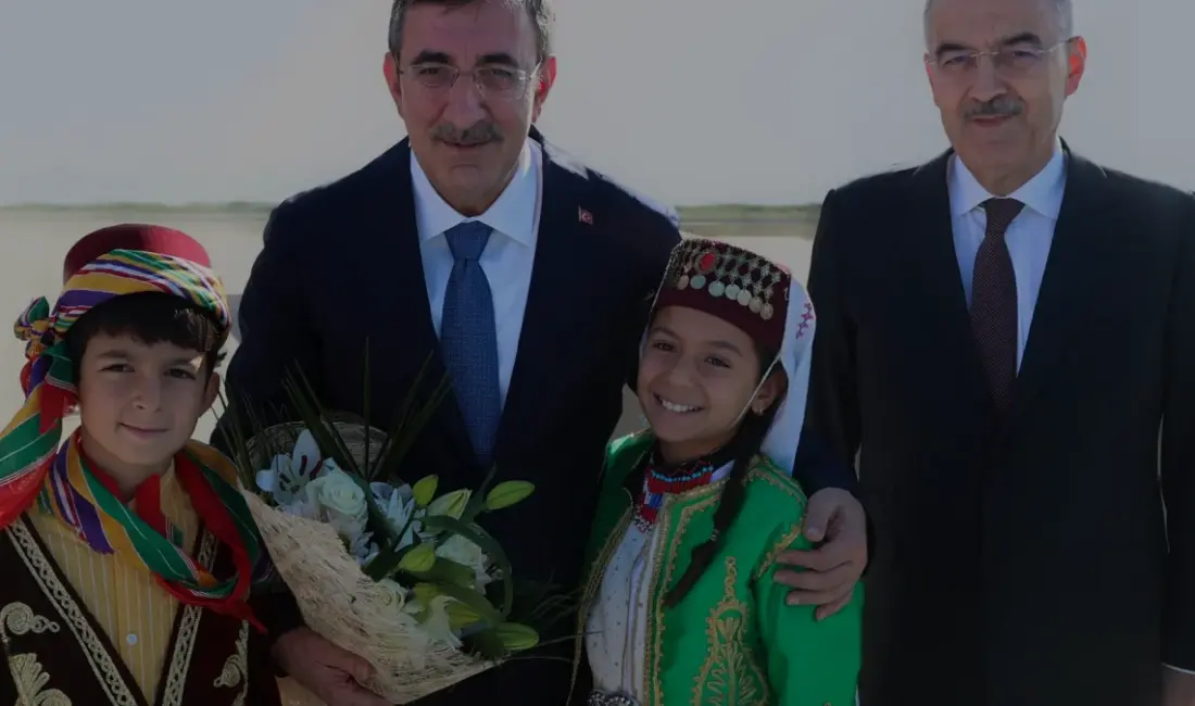 Cumhurbaşkanı Yardımcısı Cevdet Yılmaz, Bursa'da TEKNOSAB Lojistik Park'ın temelini attı