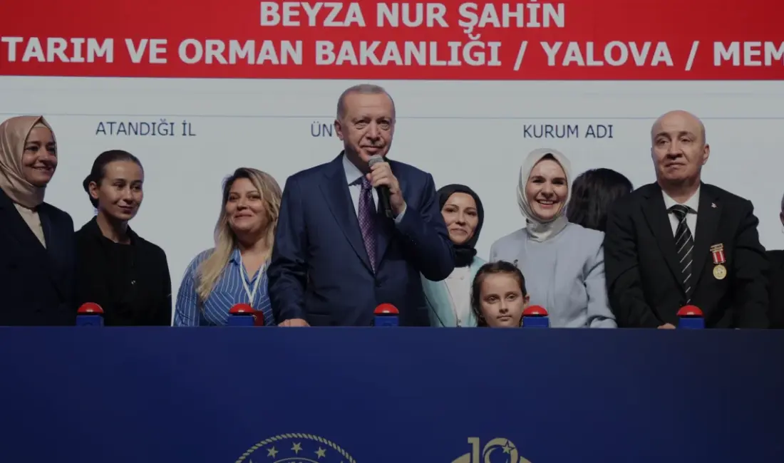 Cumhurbaşkanı Erdoğan ve Bakan Göktaş'ın katıldığı törenle 571 şehit yakını,
