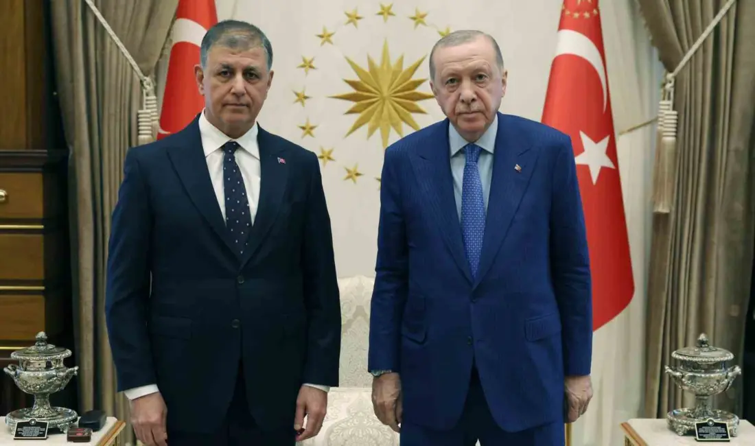 Cumhurbaşkanı Recep Tayyip Erdoğan, İzmir Büyükşehir Belediye Başkanı Cemil Tugay’ı