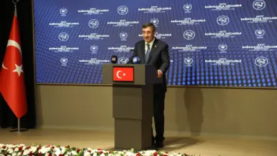 Cumhurbaşkanı Yardımcısı Cevdet Yılmaz, KKTC Cumhuriyet Meclisi’nde düzenlenen Bağımlılıkla Mücadele