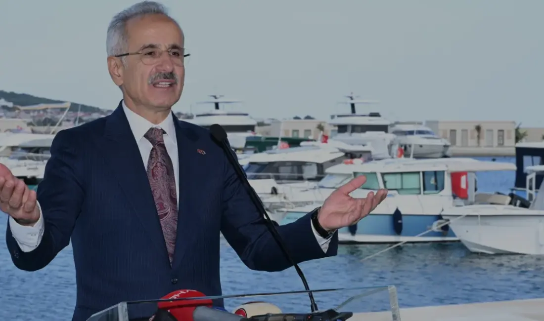 Denizcilik ödemelerinde dijitalleşme dönemi başladı. Ulaştırma ve Altyapı Bakanı Abdulkadir