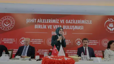Aile ve Sosyal Hizmetler Bakanı Mahinur Özdemir Göktaş, Denizli'de düzenlenen