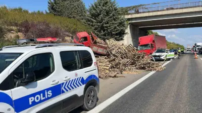 Bursa’da iddiaya göre arızalanan aracı emniyet şeridine çekip altına giren