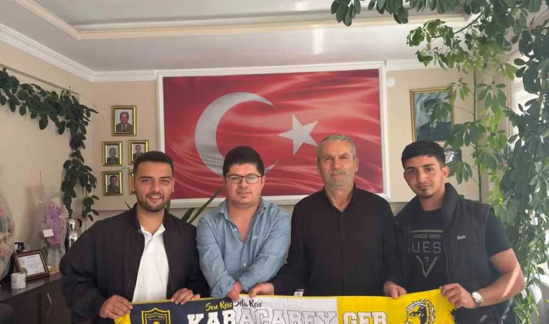 Karacabey Genç Fenerbahçeliler (GFB), sosyal sorumluluk projeleri kapsamında öğrencilere ve