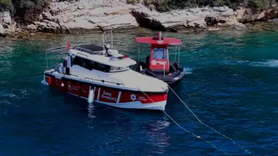 Bakan Kurum, Fethiye Körfezi'nde 16,2 milyon metreküp dip çamuru temizliği