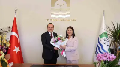 AK Parti İzmir Milletvekili Yaşar Kırkpınar, geçtiğimiz günlerde AK Parti’ye