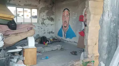 İsrail’in saldırılarını sürdürdüğü Gazze Şeridi’nin Al-Nasr Mahallesi’ndeki 21 yaşındaki Filistinli