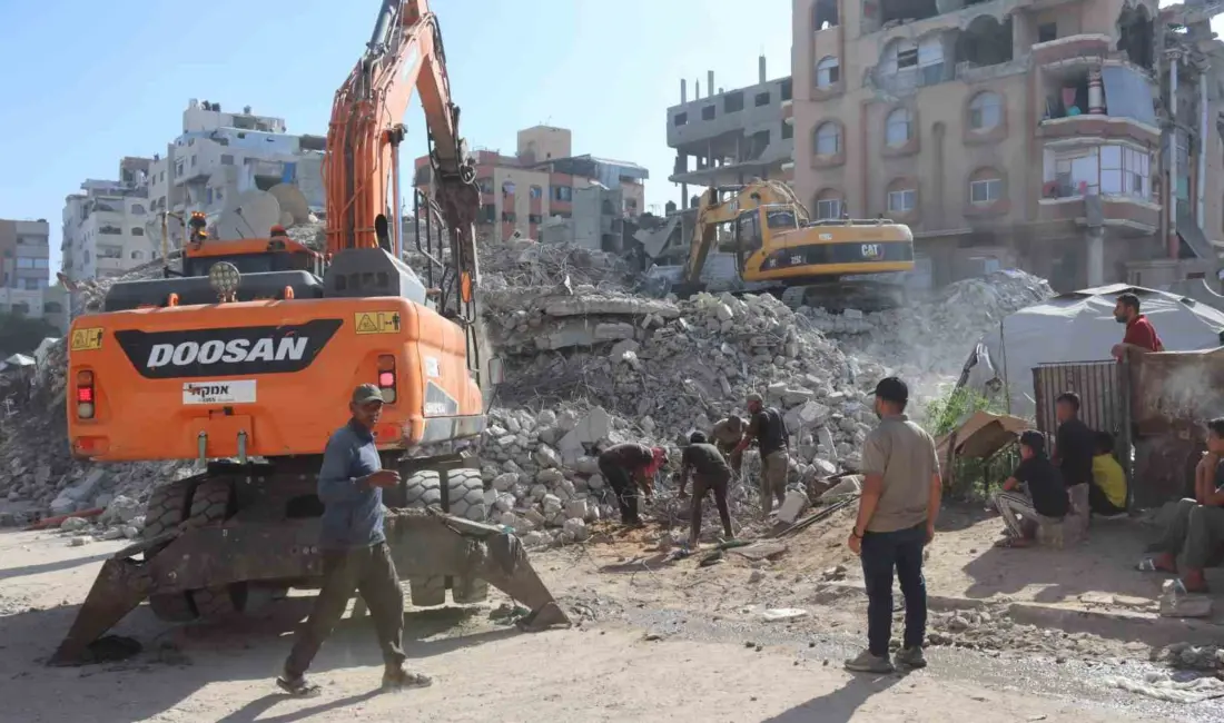 Gazze’de dün çöken 7 katlı binanın enkazında arama-kurtarma çalışmaları ikinci