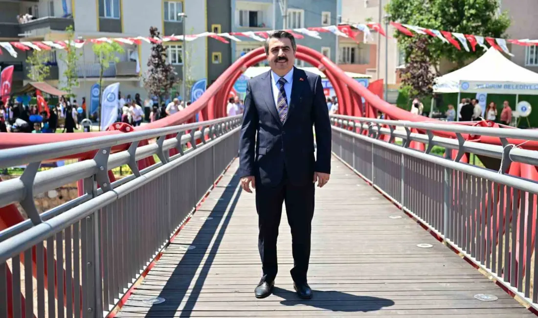 Yıldırım Belediyesi, ilçenin dört bir yanında hayata geçirdiği yatırımlarla Yıldırım’ın