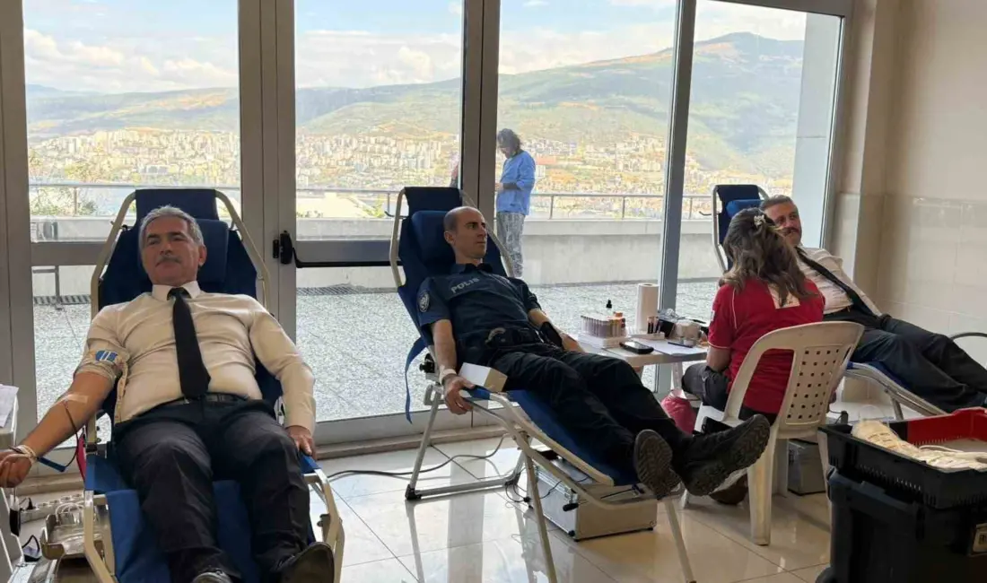 Gemlik Adliyesinde, Türk Kızılay tarafından kan bağışı kampanyası düzenlendi. Adliyenin