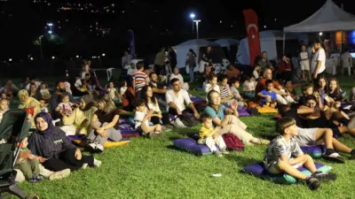 Bursa Büyükşehir Belediyesi’nin bilimin eğlenceli dünyasını çocuklar ve gençlerde bir