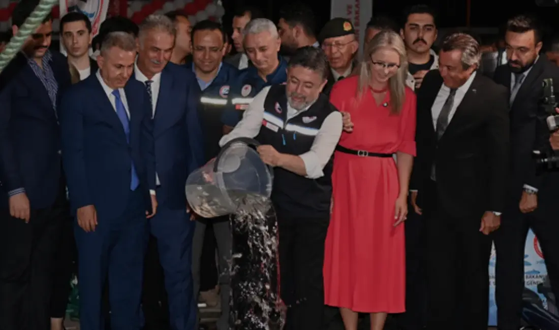 Tarım ve Orman Bakanı İbrahim Yumaklı, İzmir'de düzenlenen törenle 2026-2027