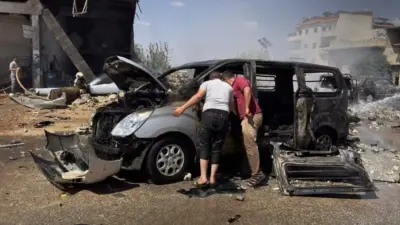 Suriye’nin İdlib kırsalında bomba yüklü bir aracın infilak etmesi sonucu