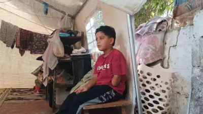 İsrail saldırısında ailesini ve sol kolunu kaybeden 7 yaşındaki Kinan