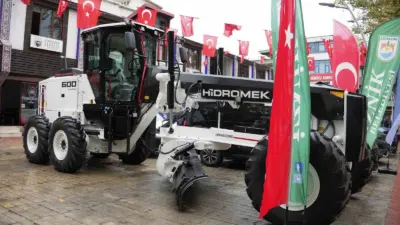 İznik Belediyesi, ilçenin yol ve altyapı çalışmalarında kullanılmak üzere yeni