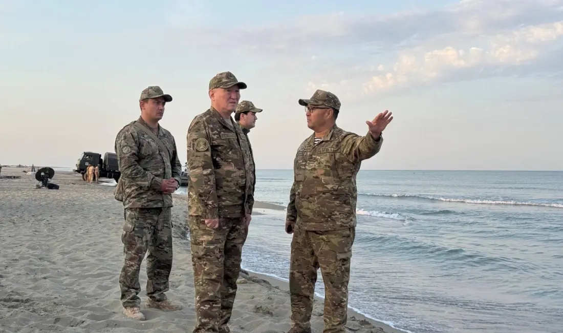 Kazakistan’da Hazar Denizi’nde gerçekleştirilen tatbikat sırasında askerlerin denize sürüklendiği faciada