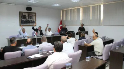 Kula Belediye Meclisi’nin eylül ayı toplantısında, Manisa Büyükşehir Belediyesi tarafından