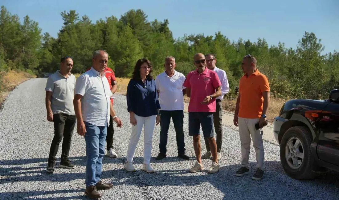 Menteşe Belediyesi, mahallelerde ulaşımı kolaylaştıran yol çalışmalarını aralıksız sürdürüyor. Muğla