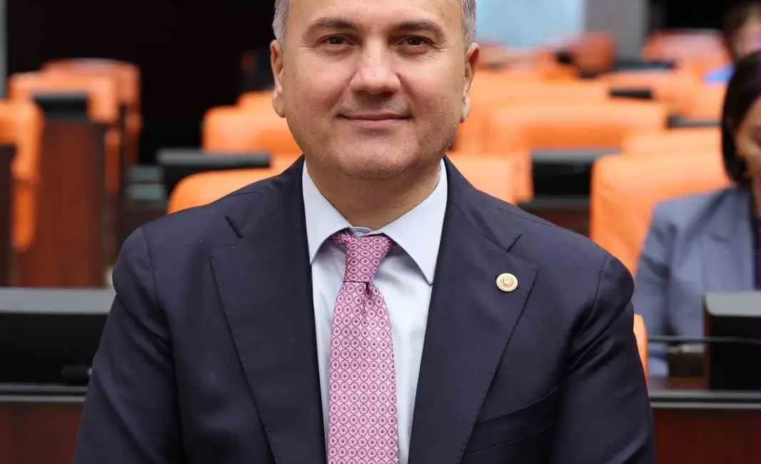 AK Parti Balıkesir Milletvekili Dr. Mustafa Canbey, İvrindi’de yapımı devam
